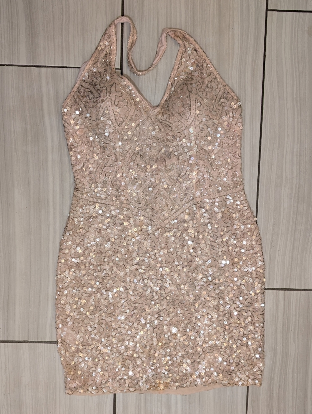 Cache Dress 100% Silk Fully Beaded Sequin Pink Halter Mini Event Flapper Size 8